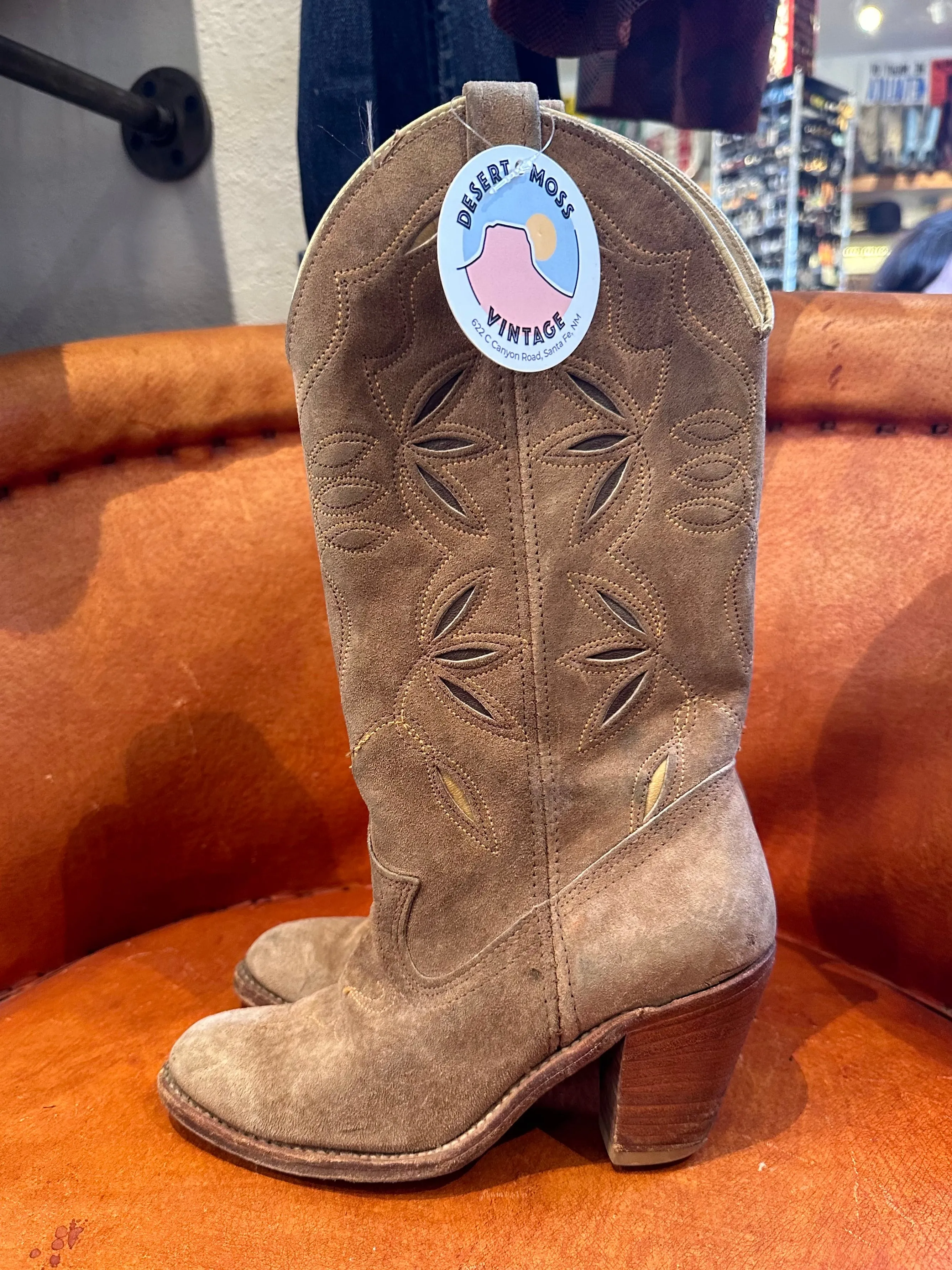 80's Nubuck Dingo Brand Inlay Boots with Tall Leather Heel - as is - 5m