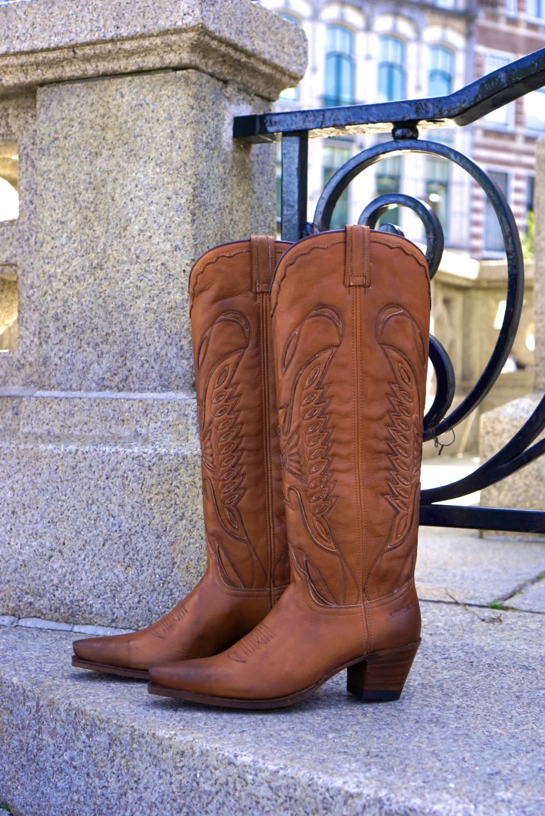 Judy boots high - honey