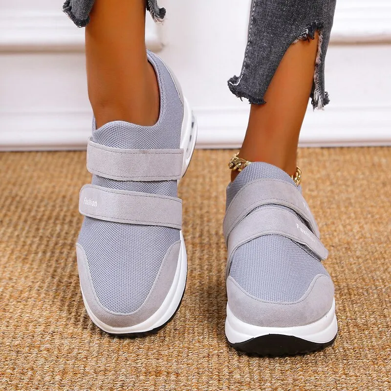 "Alina" Air-Mesh Sneaker