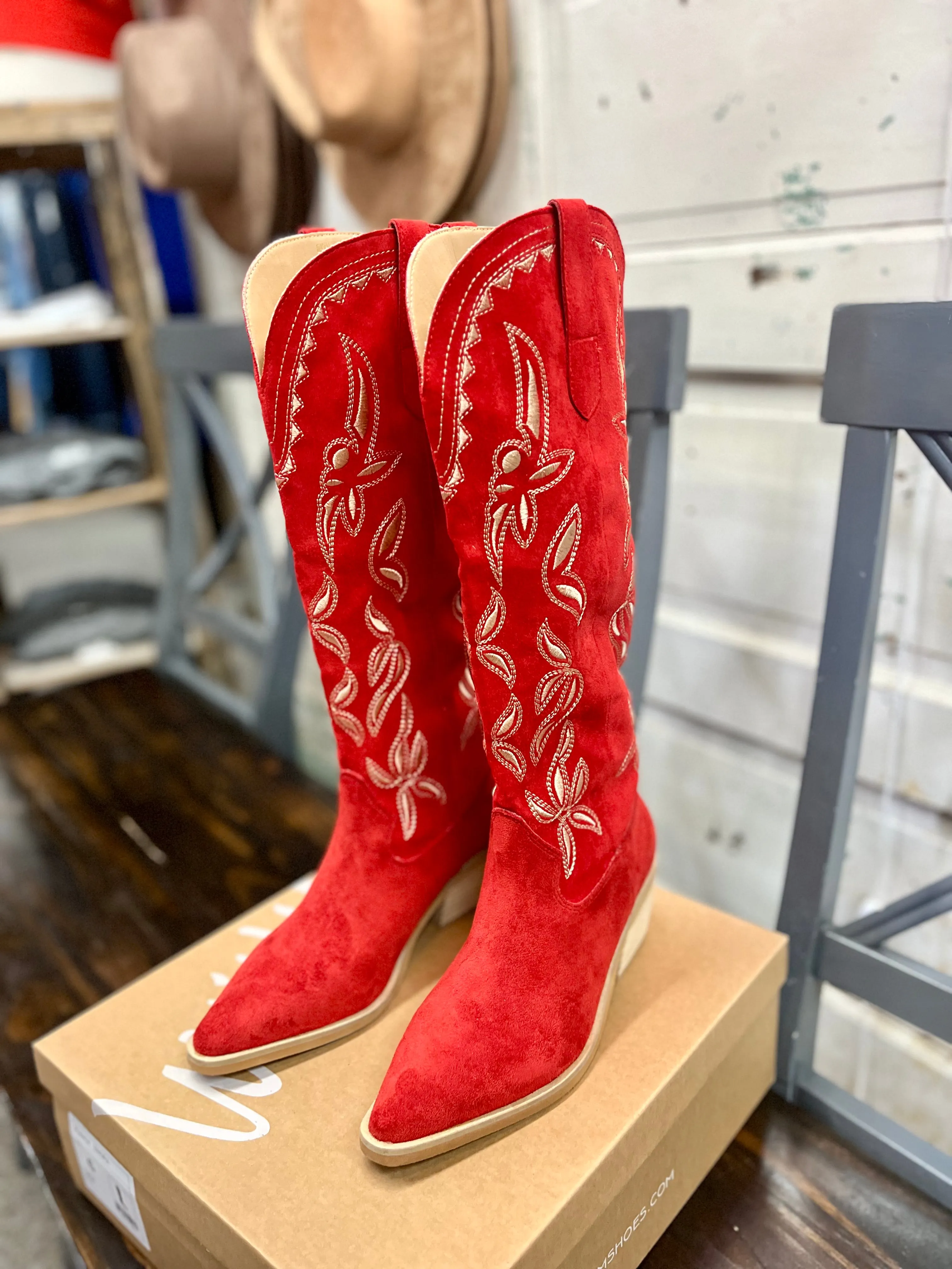 Red rider cowgirl boots