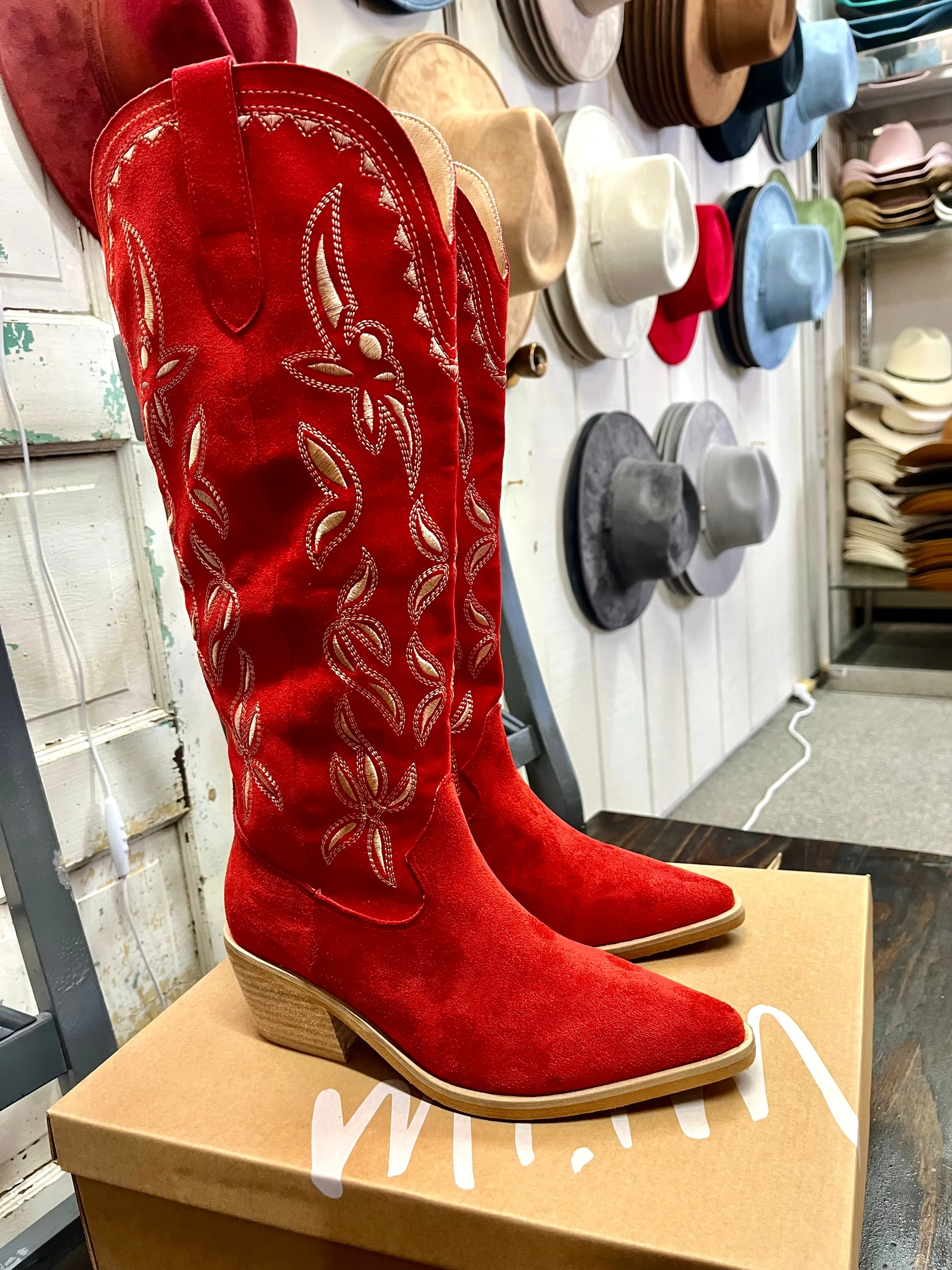 Red rider cowgirl boots
